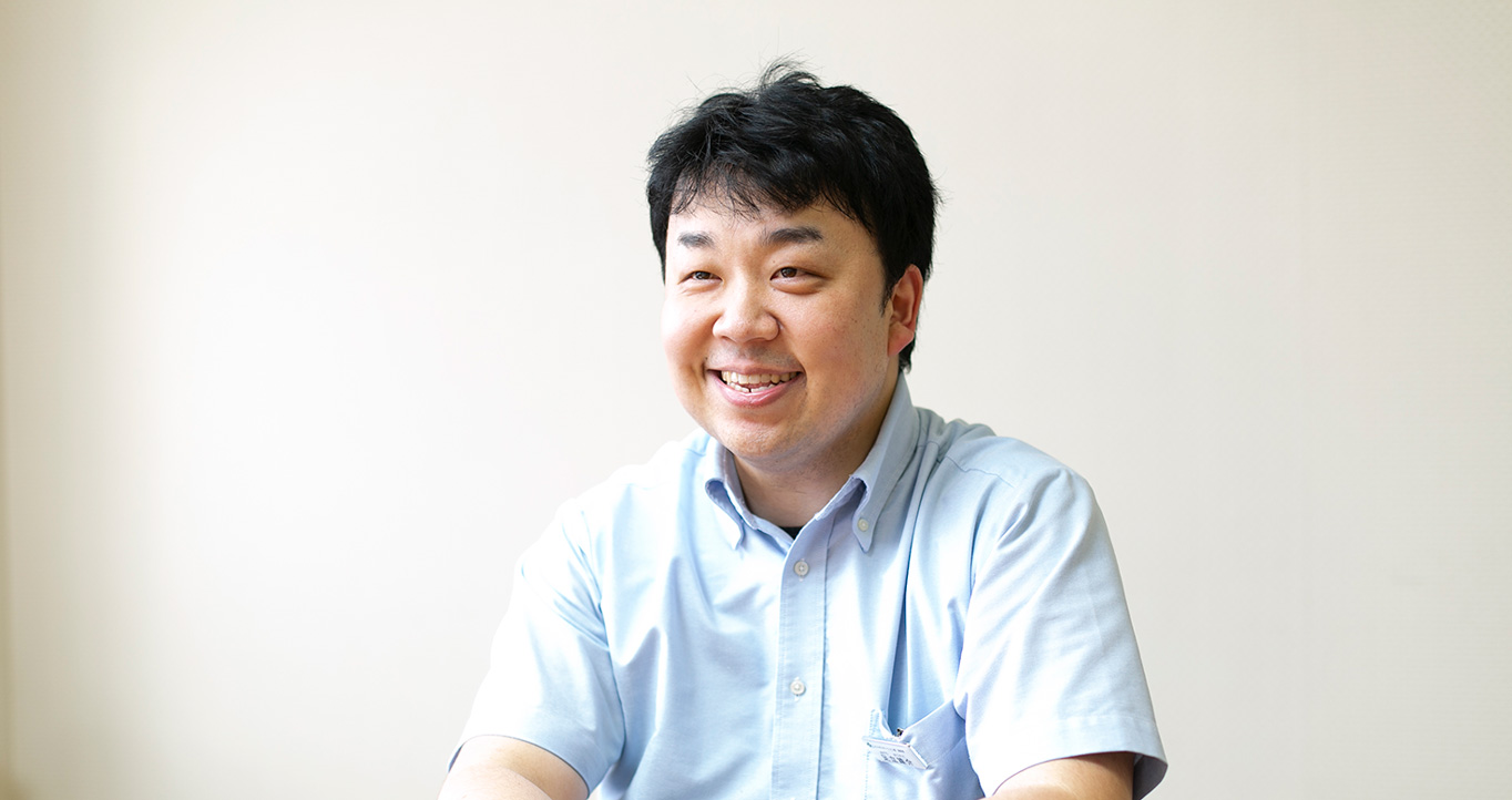 足立さん
